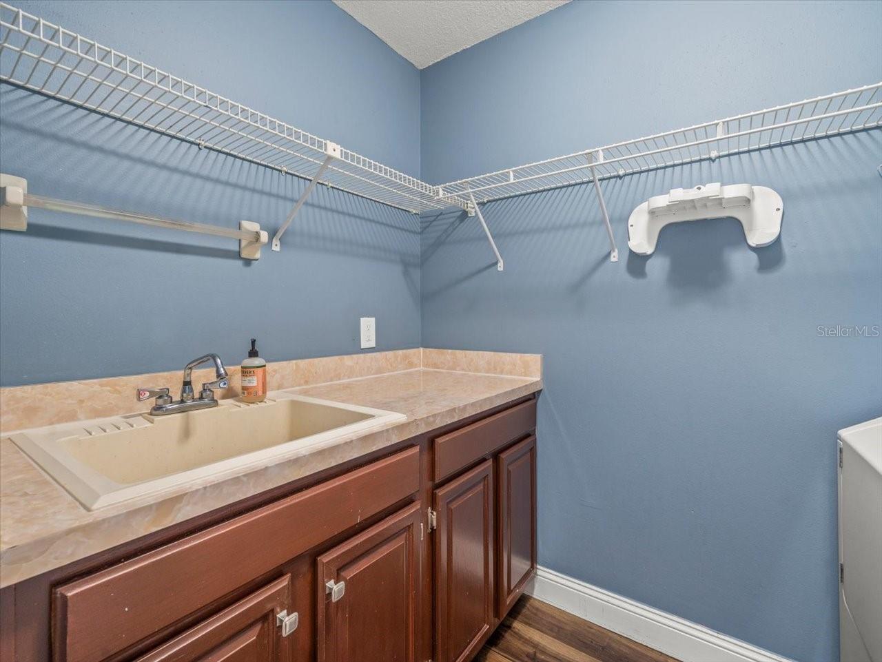 Image 39 of 44 For 14103 Stonebrook Court