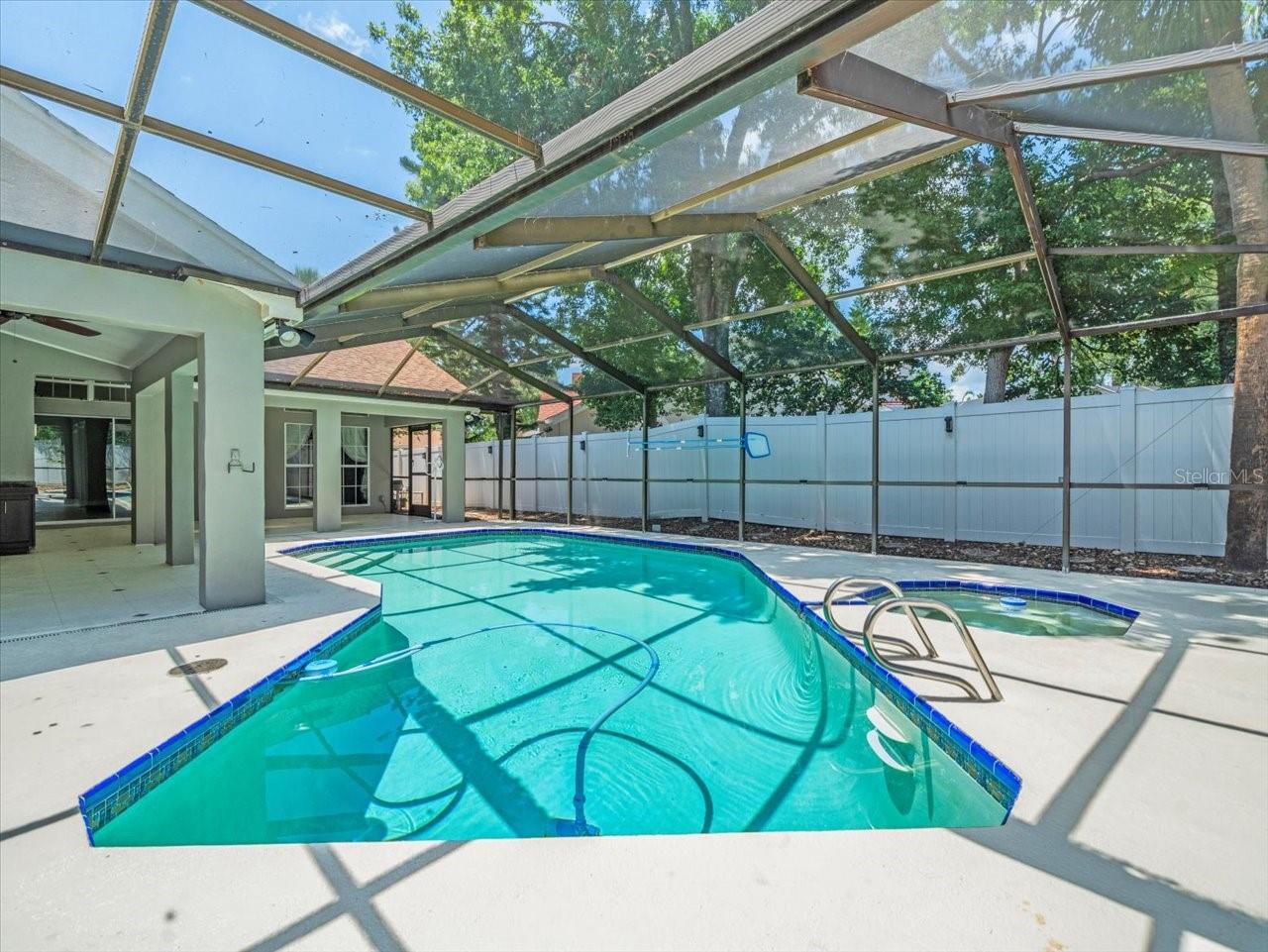 Image 41 of 44 For 14103 Stonebrook Court