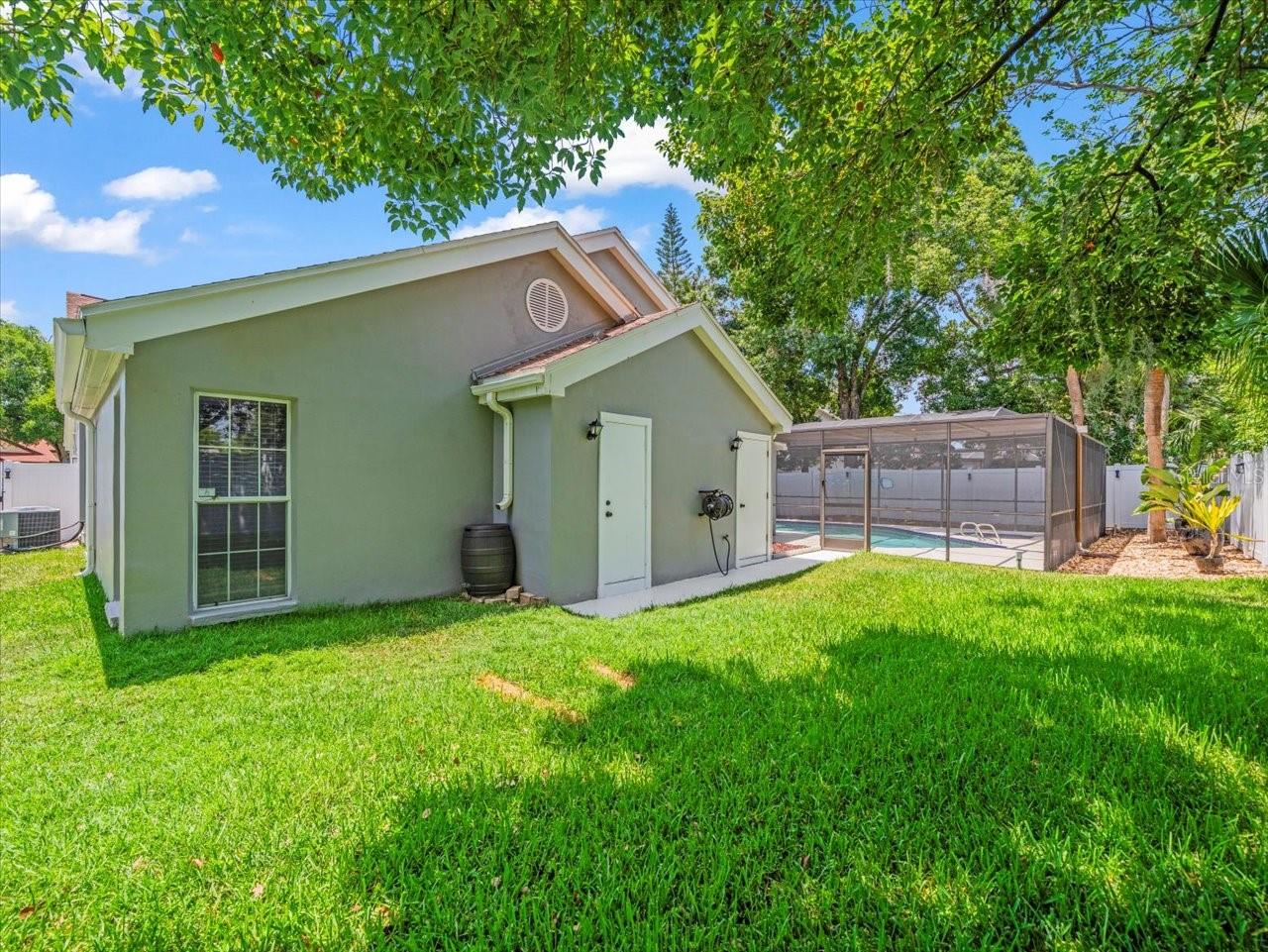 Image 42 of 44 For 14103 Stonebrook Court