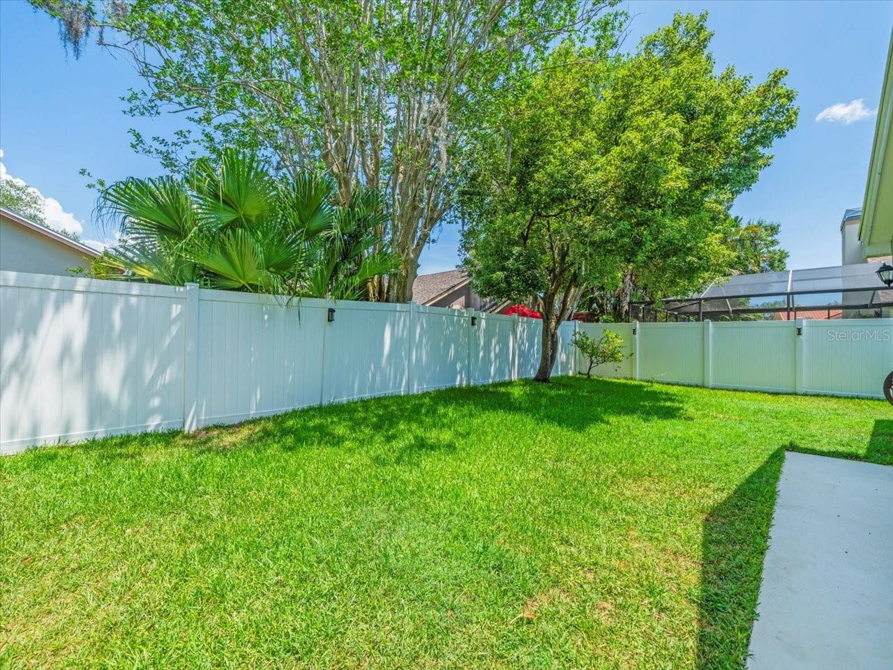 Image 43 of 44 For 14103 Stonebrook Court