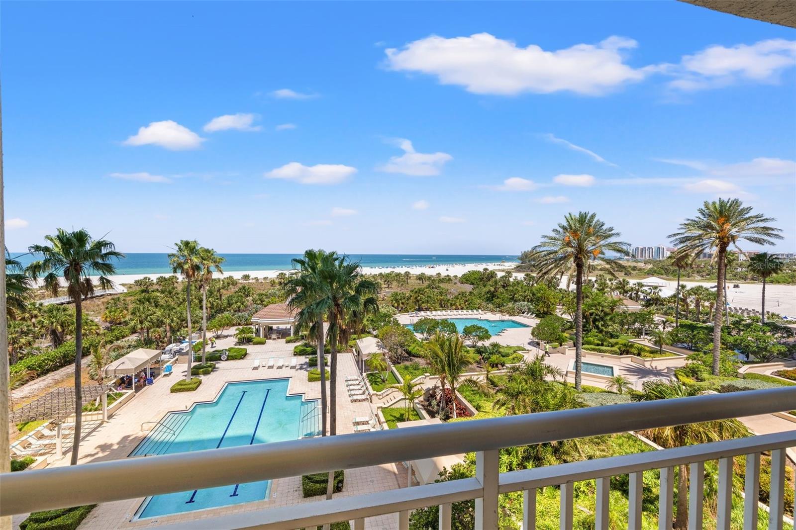 Image 15 of 30 For 1180 Gulf Boulevard 402