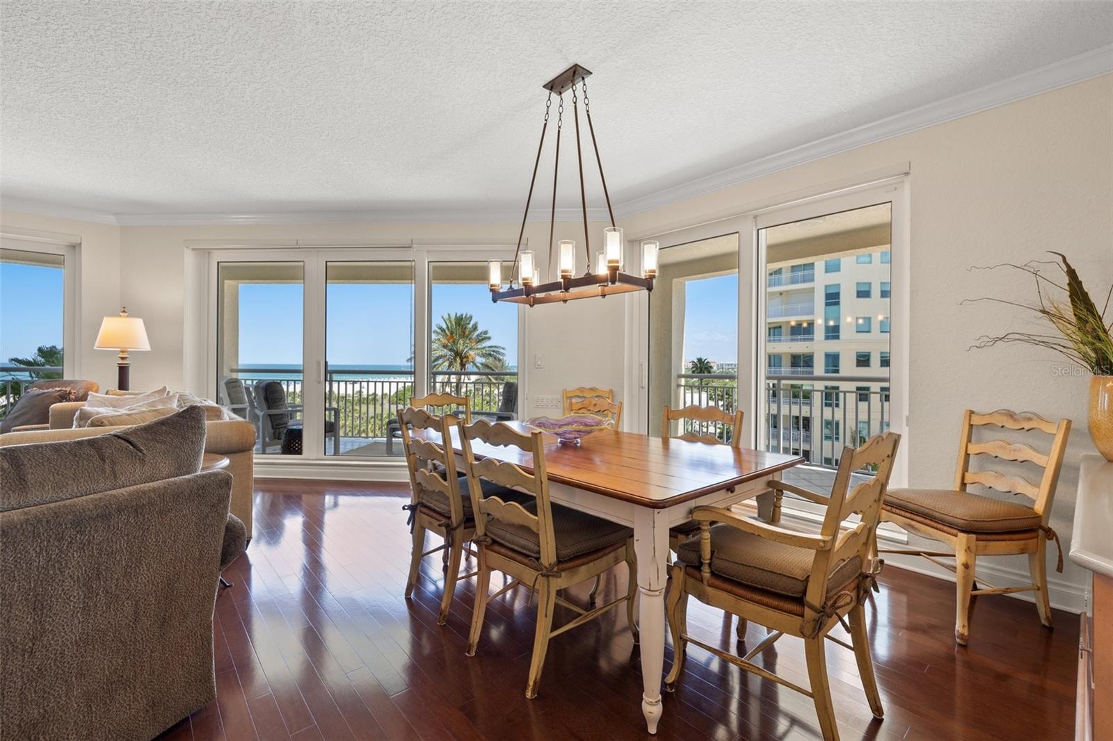 Image 5 of 30 For 1180 Gulf Boulevard 402