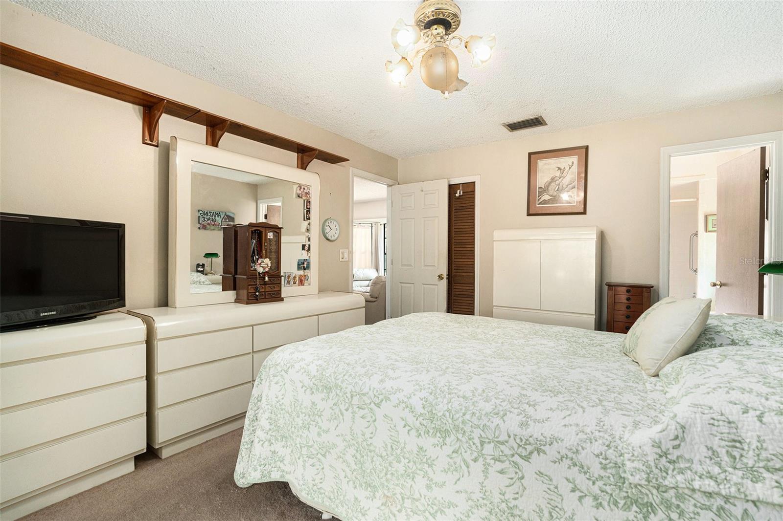 Image 16 of 32 For 5960 Boyette Road