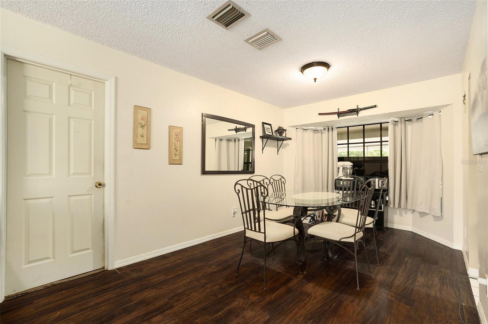 Image 6 of 32 For 5960 Boyette Road