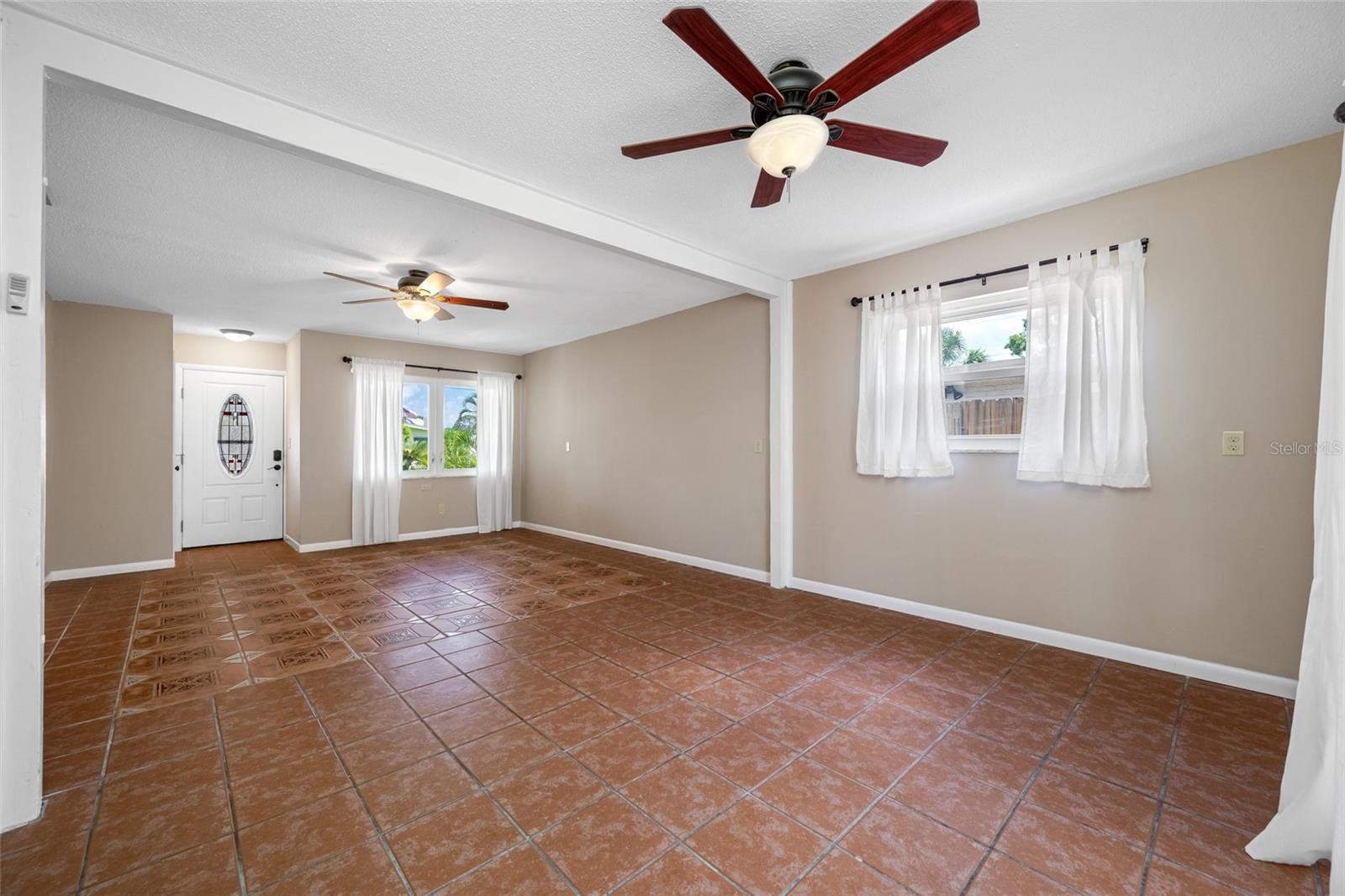 Image 15 of 62 For 320 Tallahassee Drive Ne