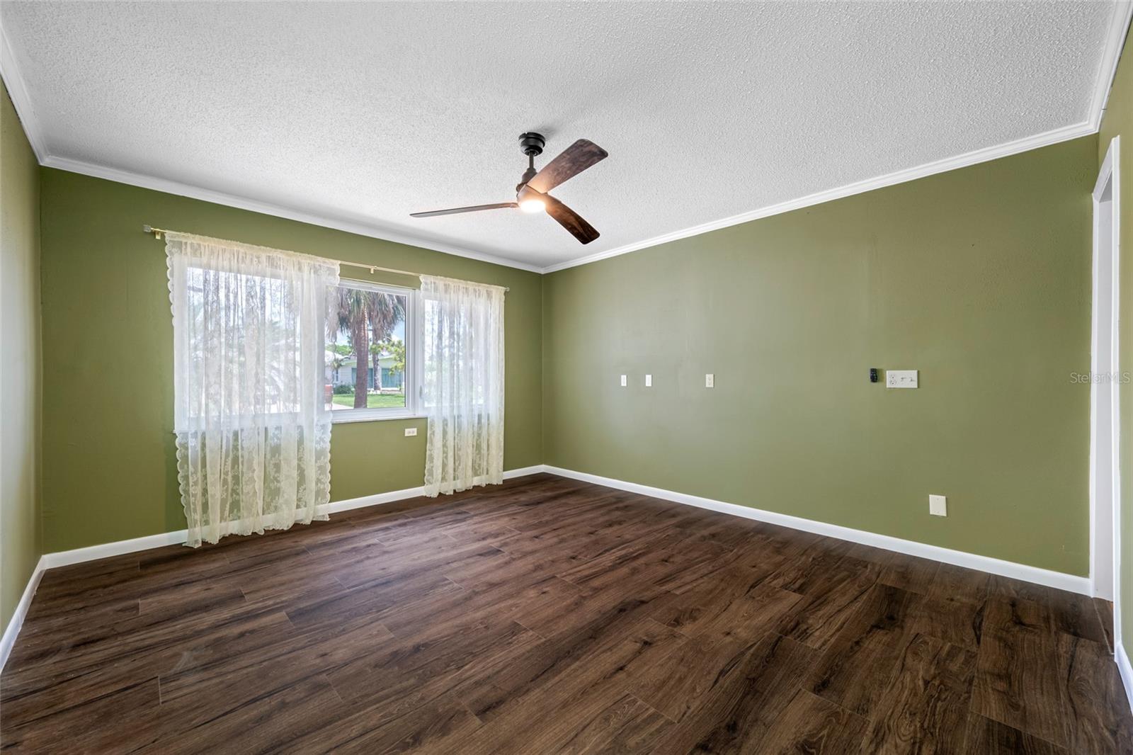 Image 22 of 62 For 320 Tallahassee Drive Ne