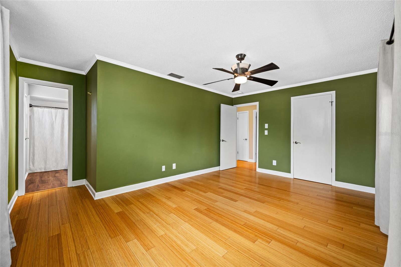 Image 27 of 62 For 320 Tallahassee Drive Ne