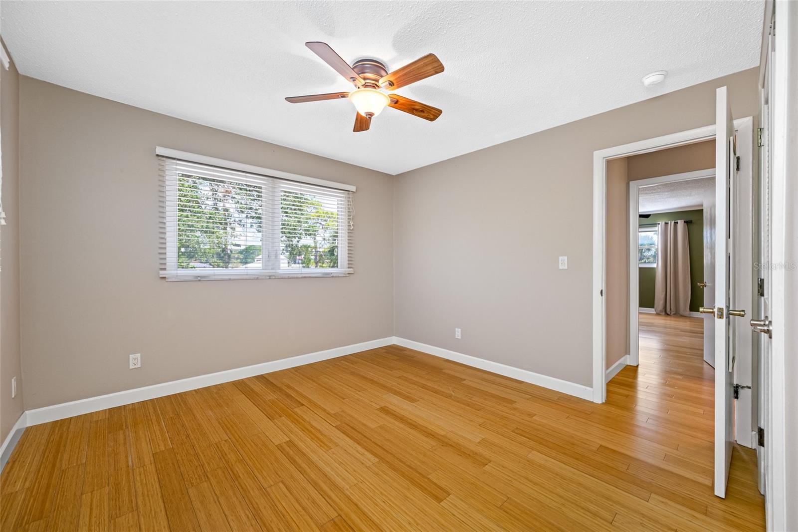 Image 33 of 62 For 320 Tallahassee Drive Ne