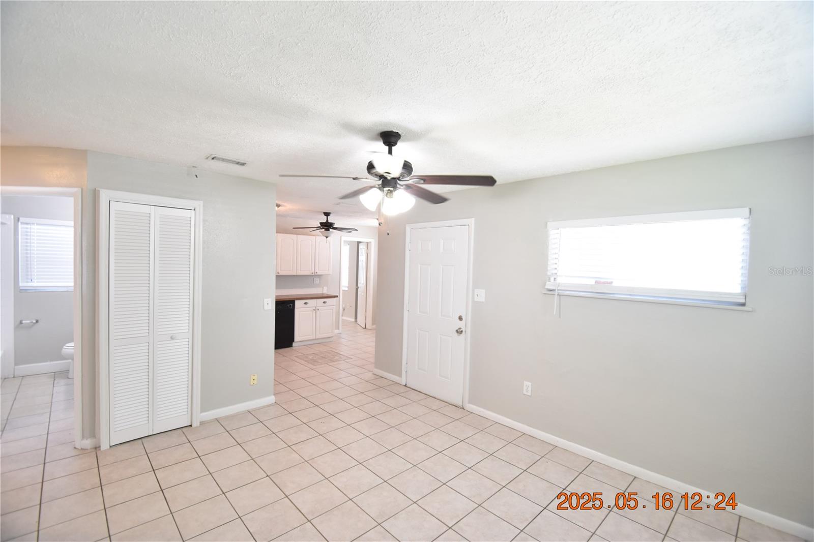 Image 16 of 33 For 872 51st Avenue N