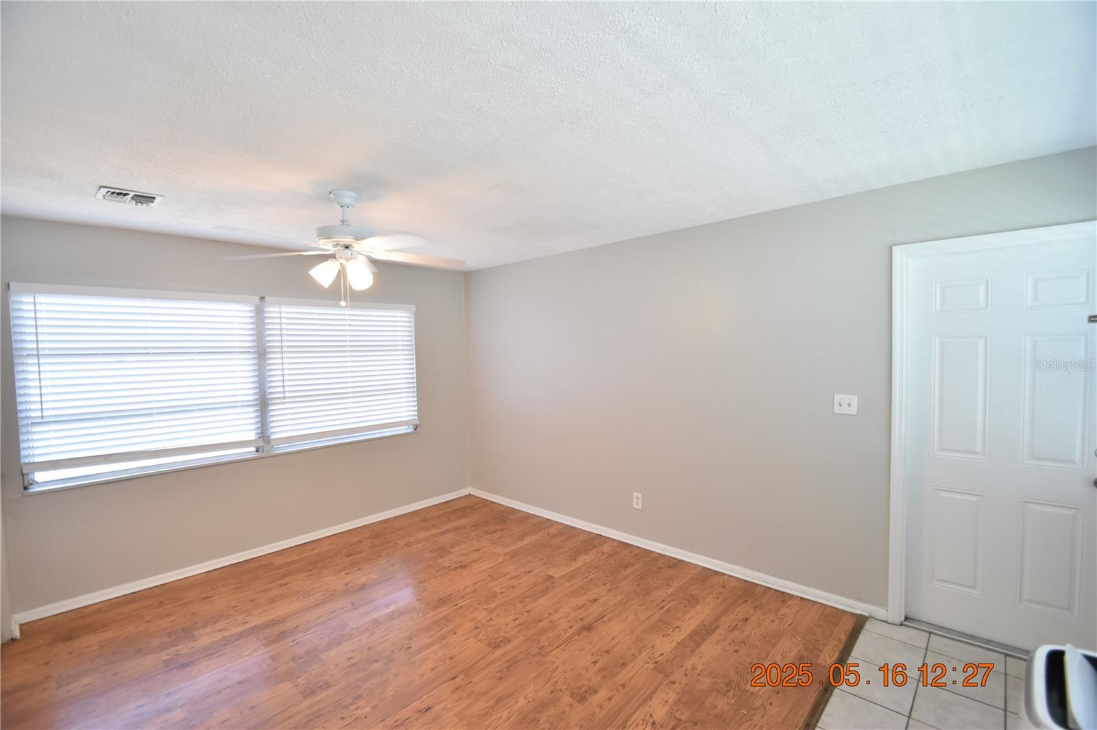 Image 20 of 33 For 872 51st Avenue N