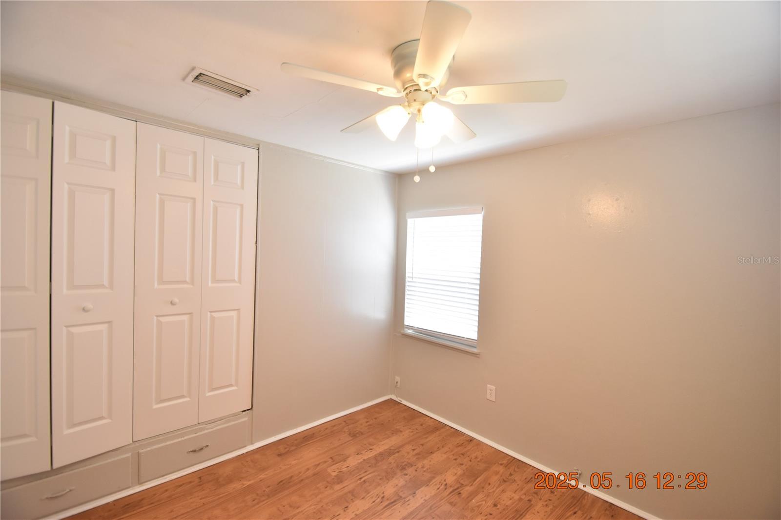 Image 31 of 33 For 872 51st Avenue N