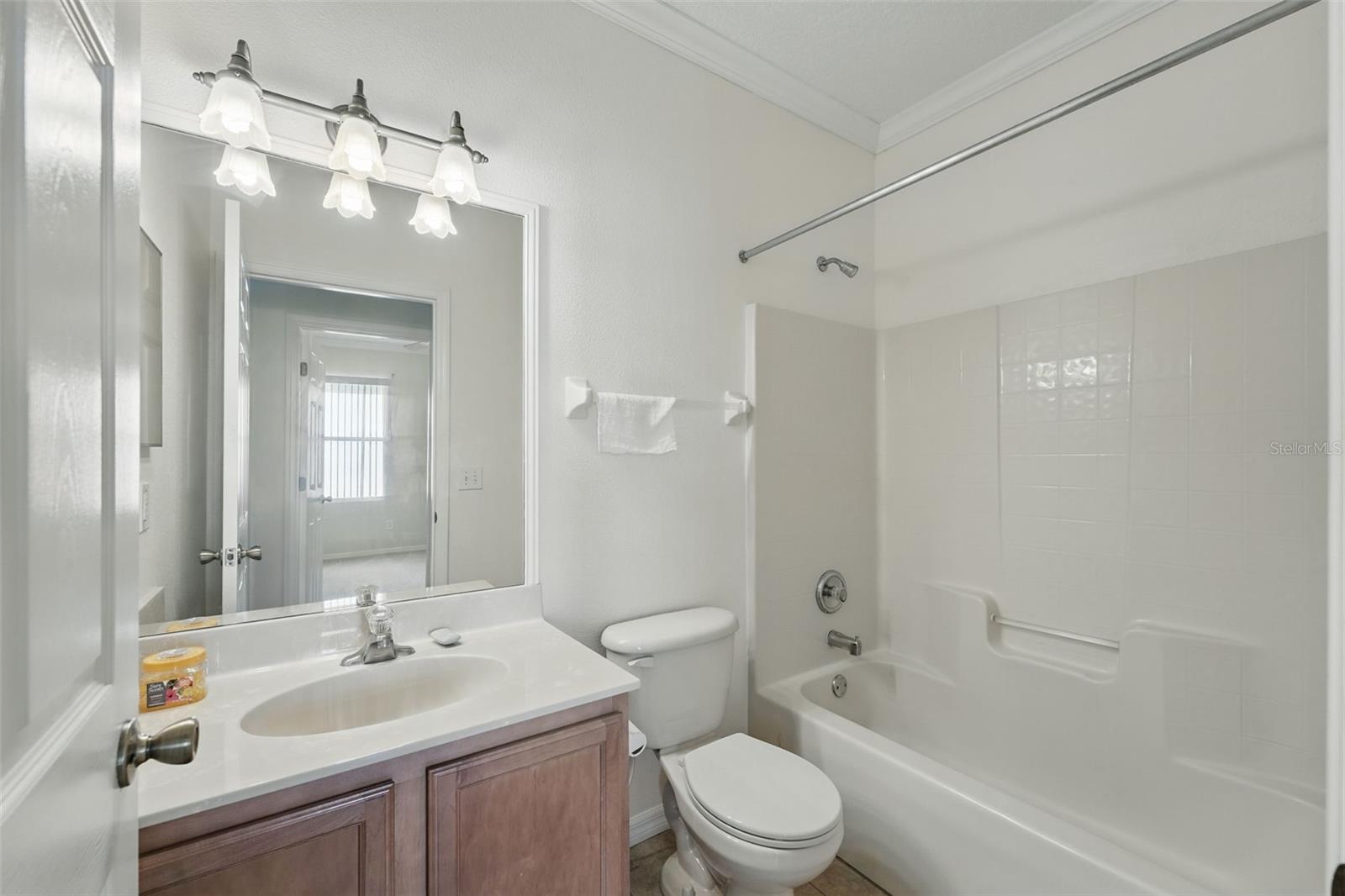 Image 22 of 33 For 442 Graystone Boulevard