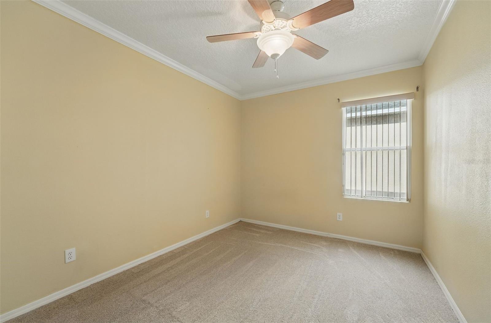 Image 23 of 33 For 442 Graystone Boulevard