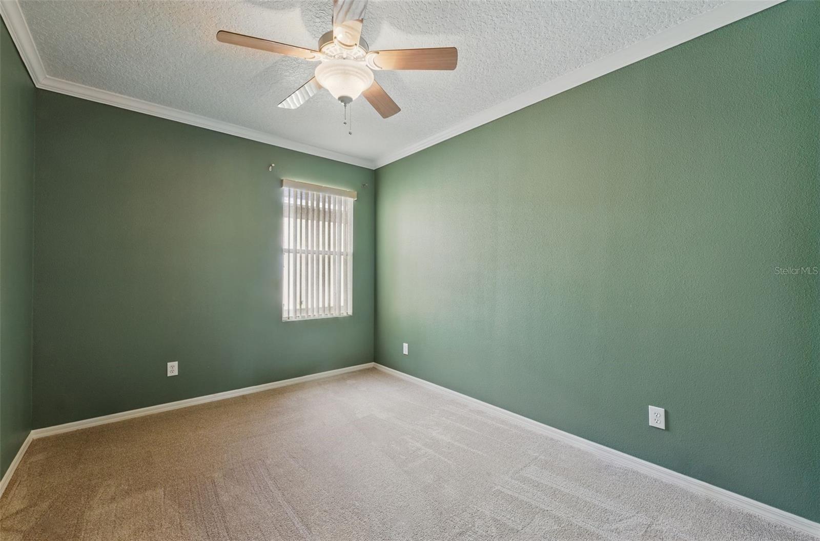 Image 25 of 33 For 442 Graystone Boulevard