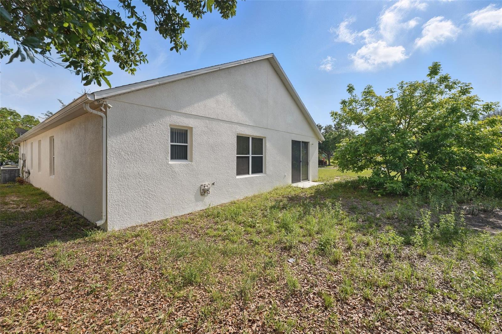 Image 31 of 33 For 442 Graystone Boulevard
