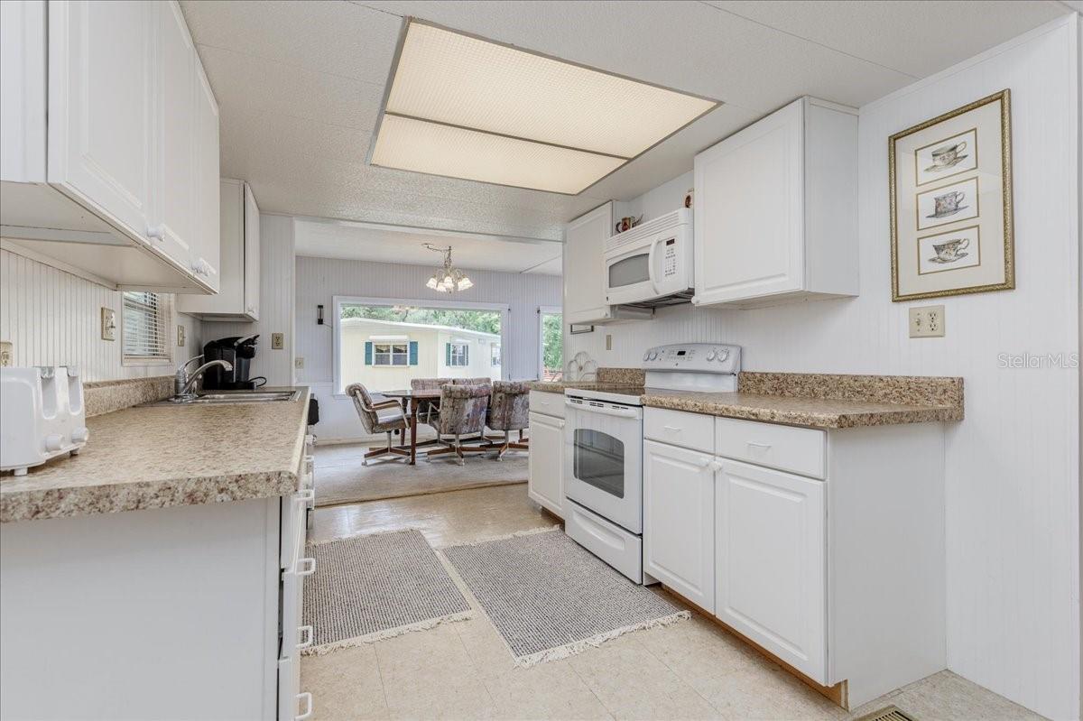 Image 29 of 95 For 8983 & 8993 Marvin Street