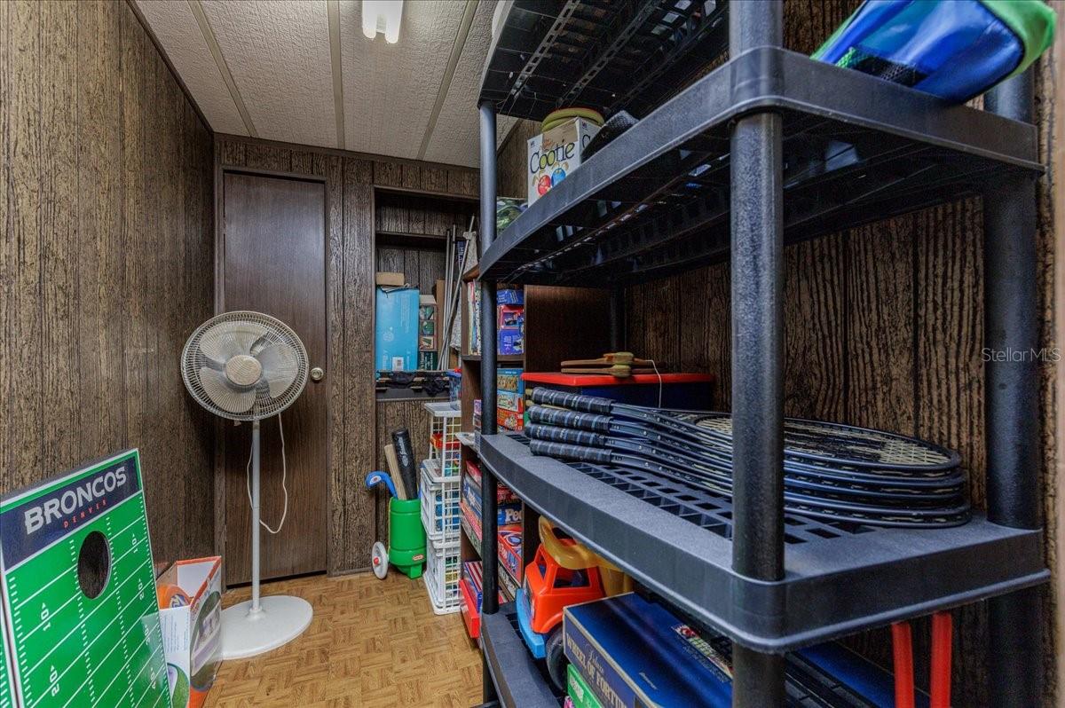 Image 63 of 95 For 8983 & 8993 Marvin Street