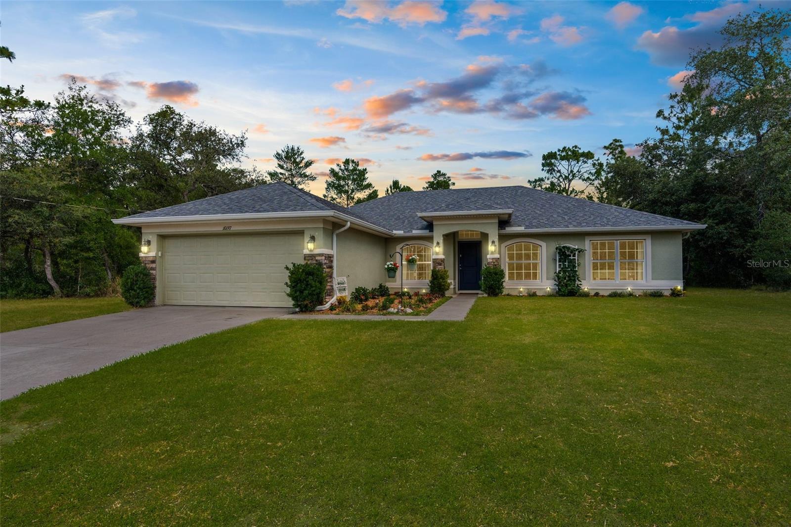 Details for 10197 Meadow Wren Avenue, WEEKI WACHEE, FL 34613