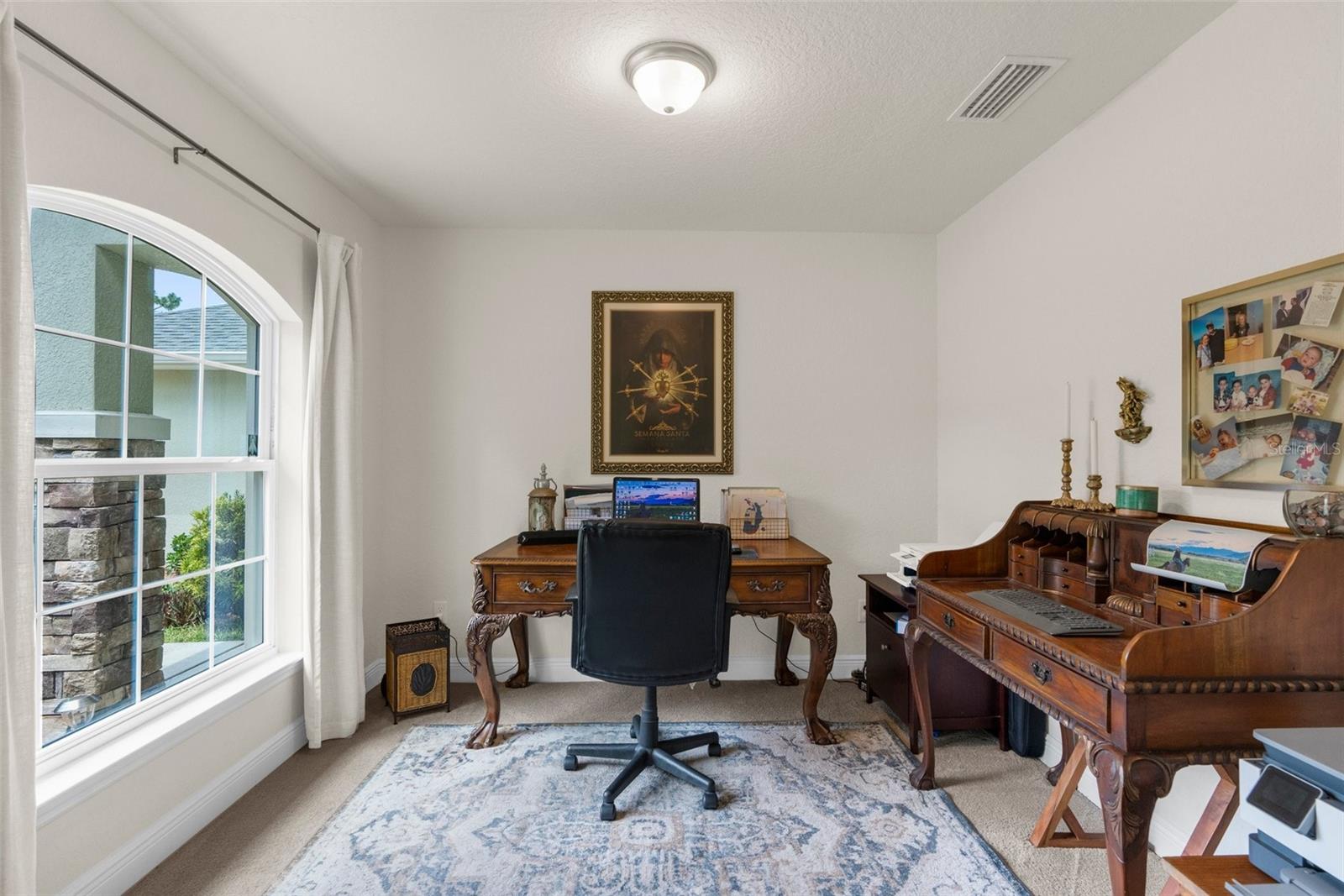 Listing photo id 26 for 10197 Meadow Wren Avenue