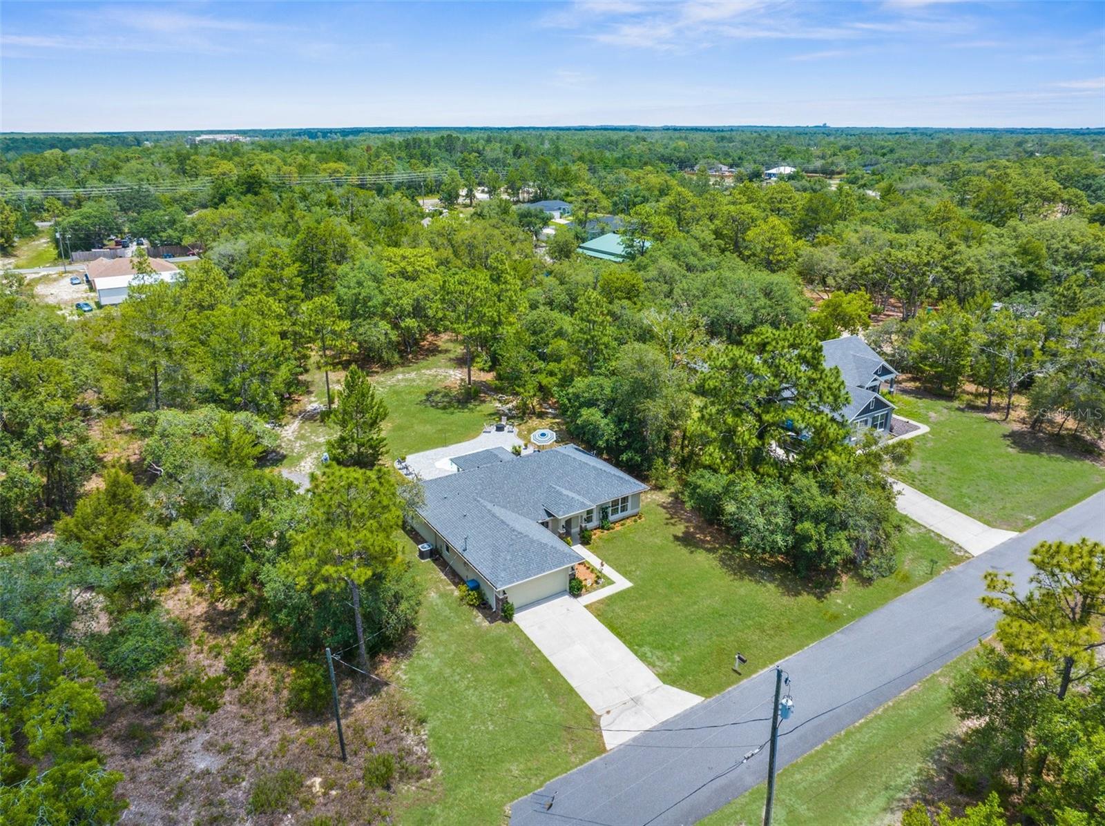 Listing photo id 1 for 10197 Meadow Wren Avenue