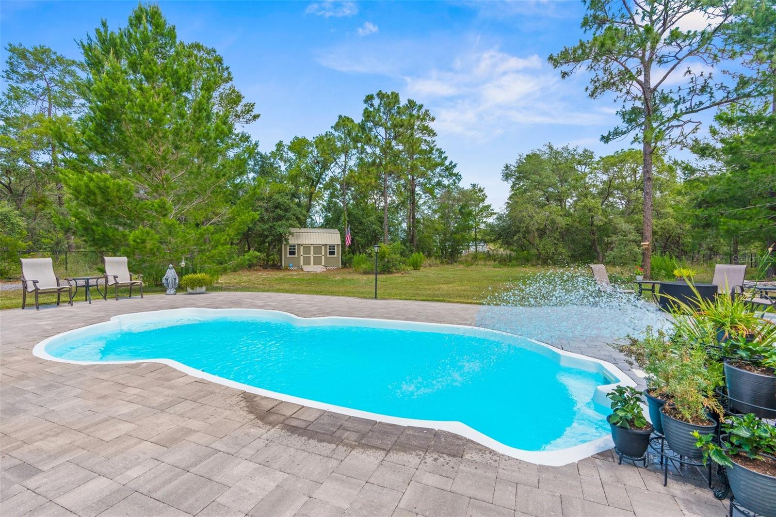 Listing photo id 38 for 10197 Meadow Wren Avenue