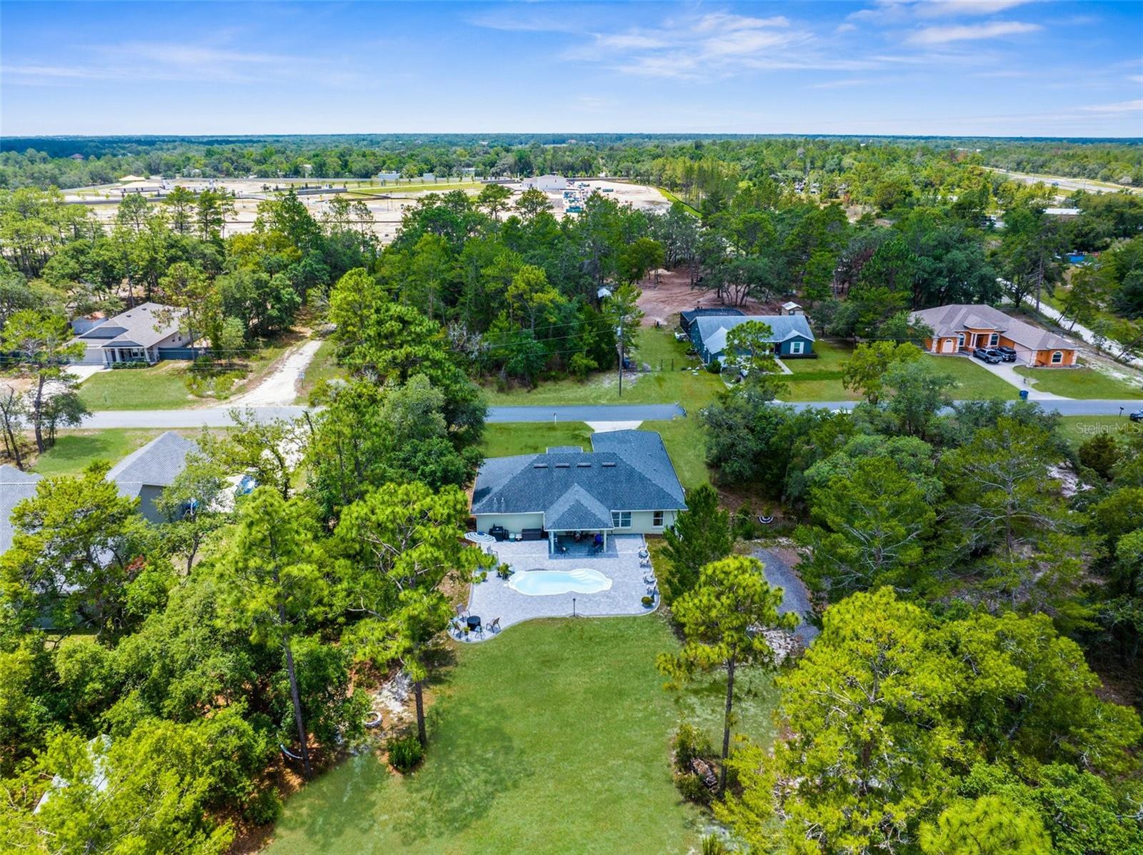 Listing photo id 3 for 10197 Meadow Wren Avenue