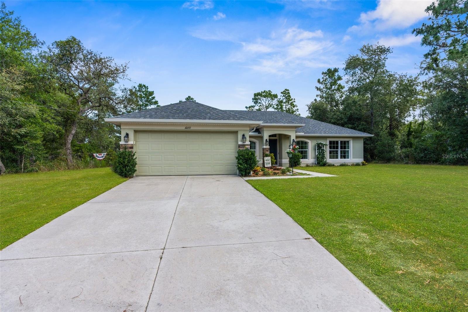 Listing photo id 7 for 10197 Meadow Wren Avenue