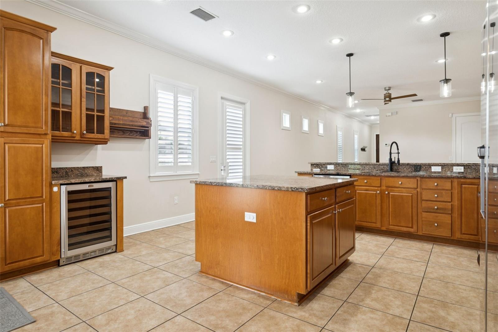 Image 3 of 25 For 405 Tampania Avenue A