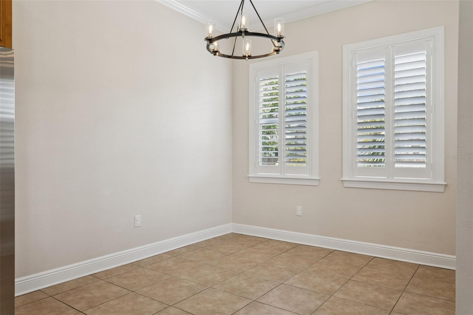 Image 7 of 25 For 405 Tampania Avenue A