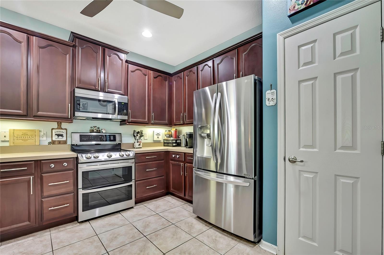 Image 10 of 45 For 5925 Sweet William Terrace