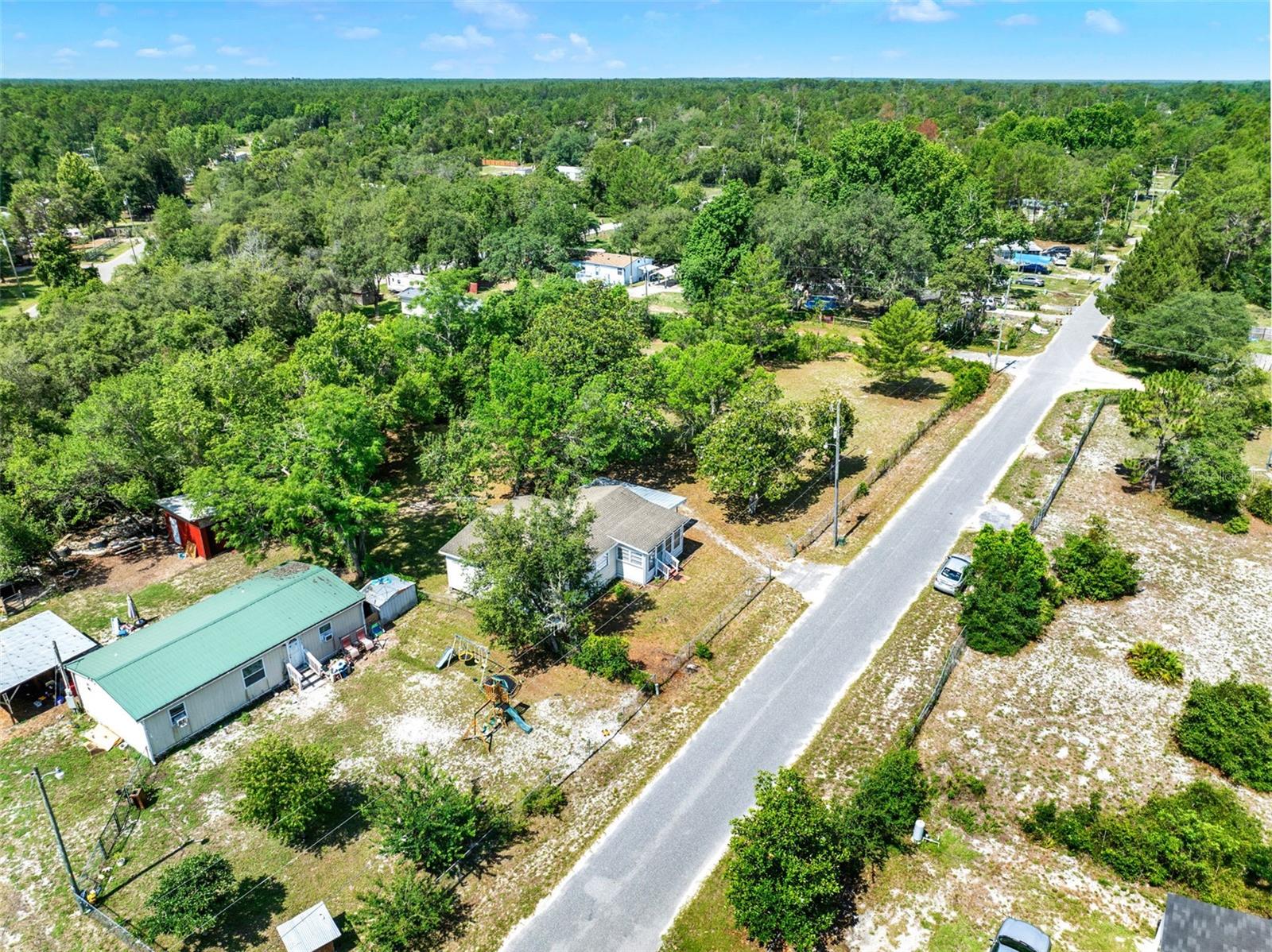 Image 33 of 37 For 28712 Azalea Avenue