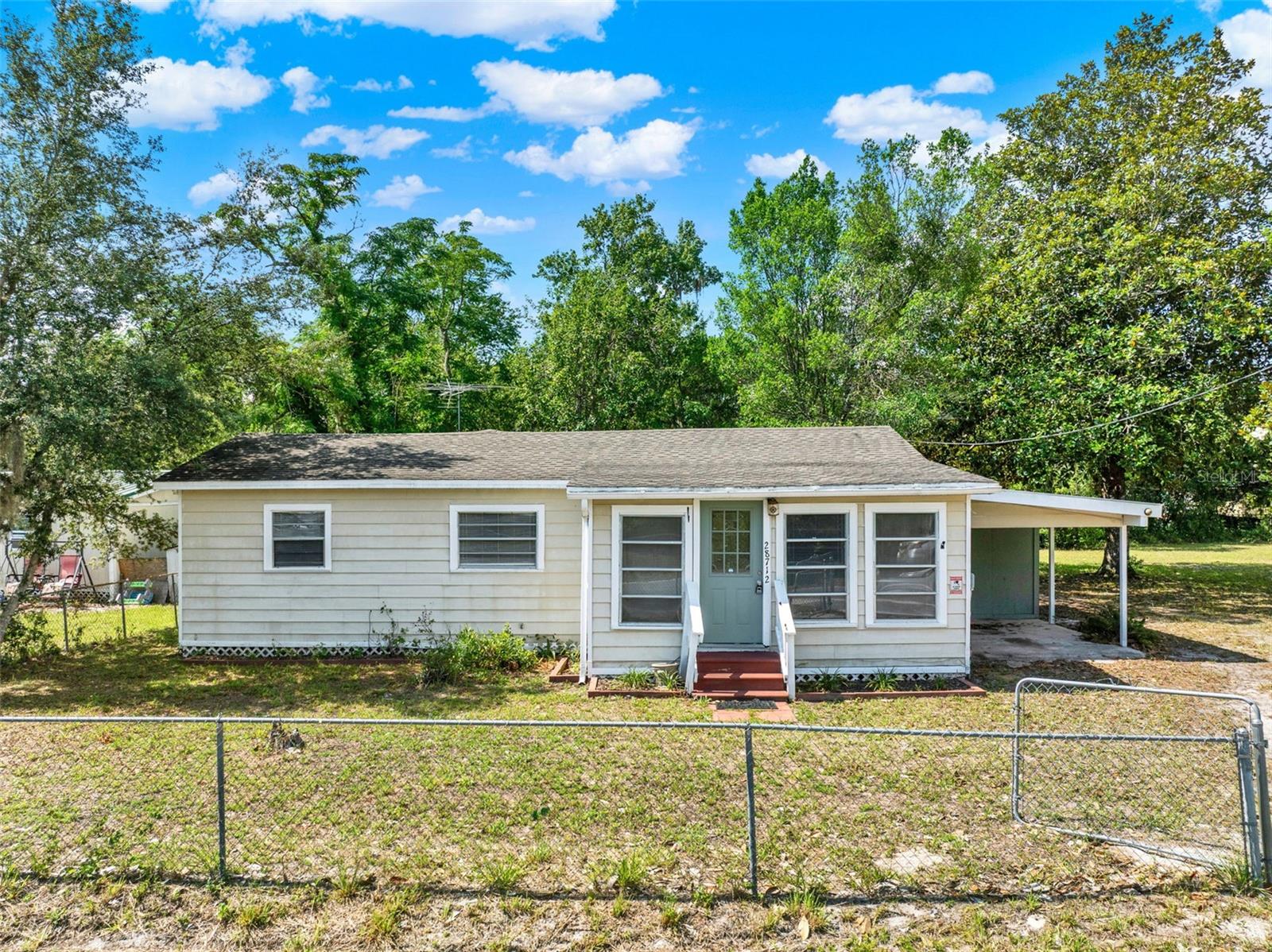 Image 7 of 37 For 28712 Azalea Avenue