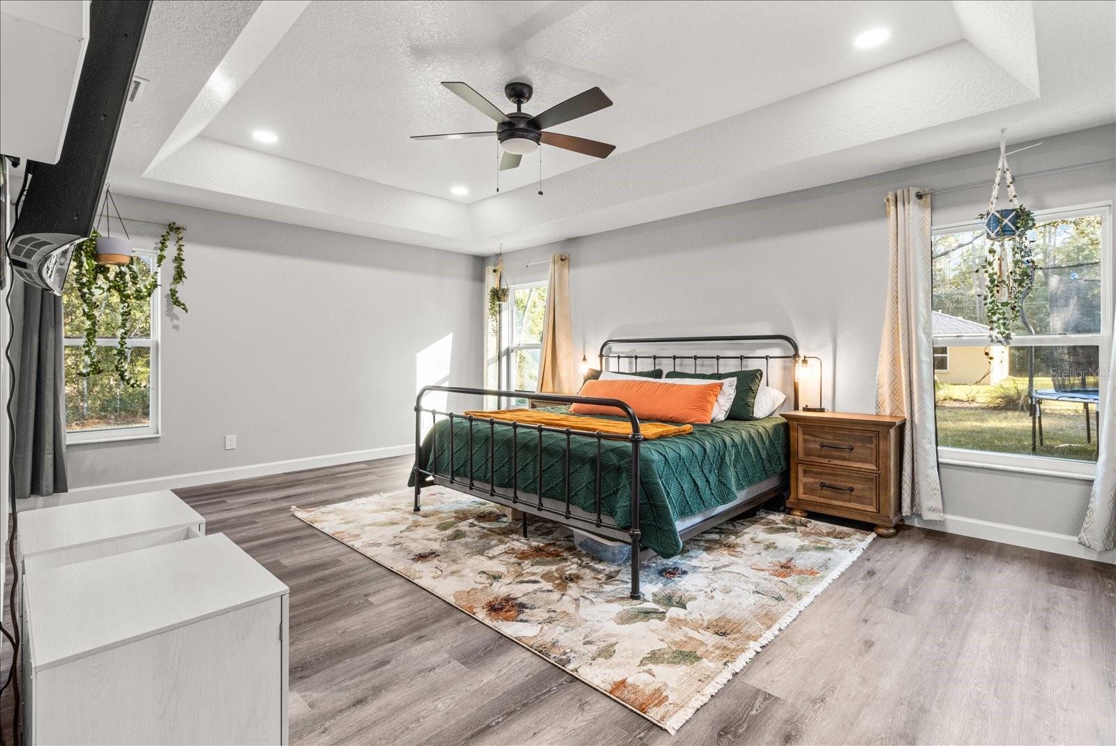 Image 15 of 42 For 232 Falcon Street