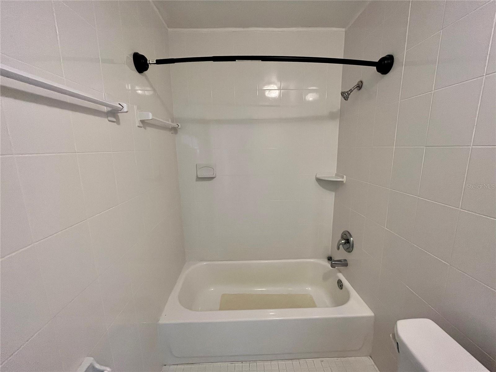 Image 12 of 26 For 860 44th Avenue N