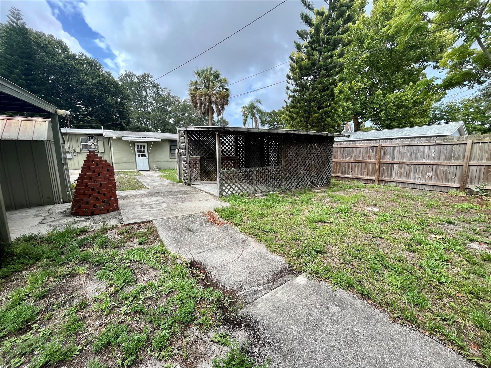 Image 26 of 26 For 860 44th Avenue N