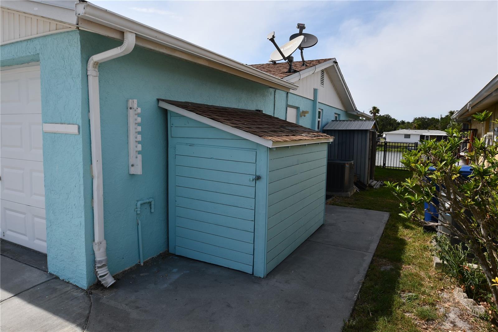 Image 9 of 85 For 3839 Star Island Drive