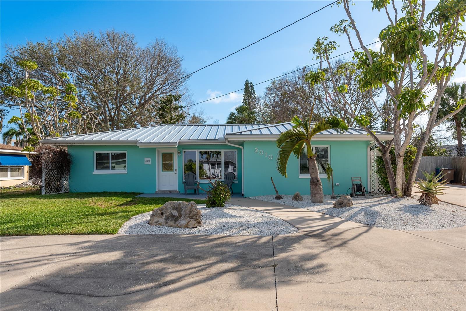 Details for 2010 Bayview Place, INDIAN ROCKS BEACH, FL 33785