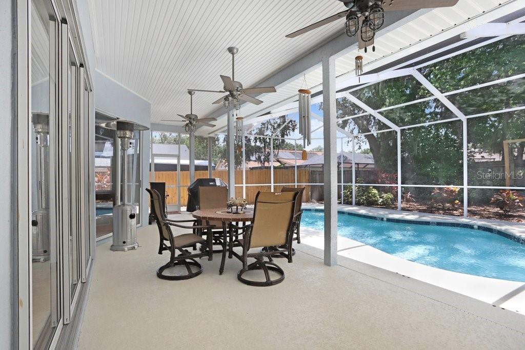 Listing photo id 26 for 613 Sportsman Park Drive
