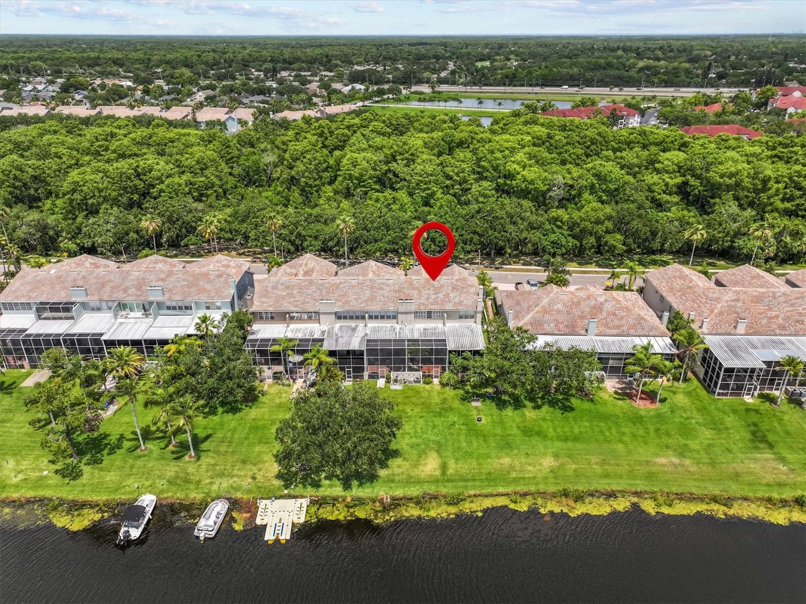 Listing photo id 65 for 1622 Lago Vista Boulevard