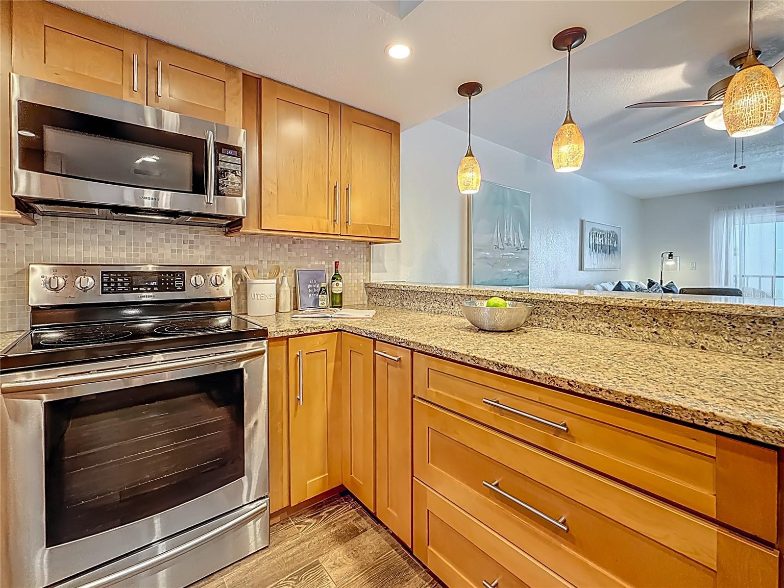 Image 10 of 35 For 105 4th Avenue Ne 426