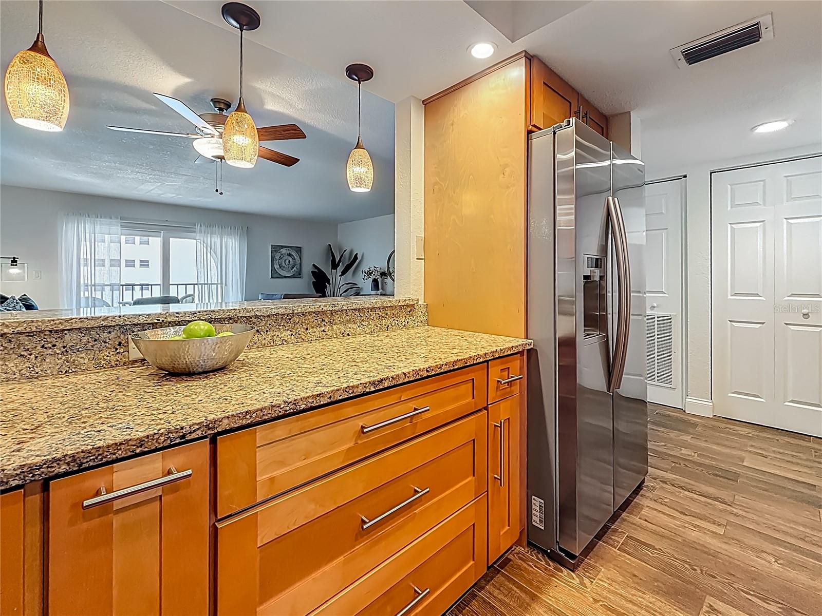 Image 11 of 35 For 105 4th Avenue Ne 426