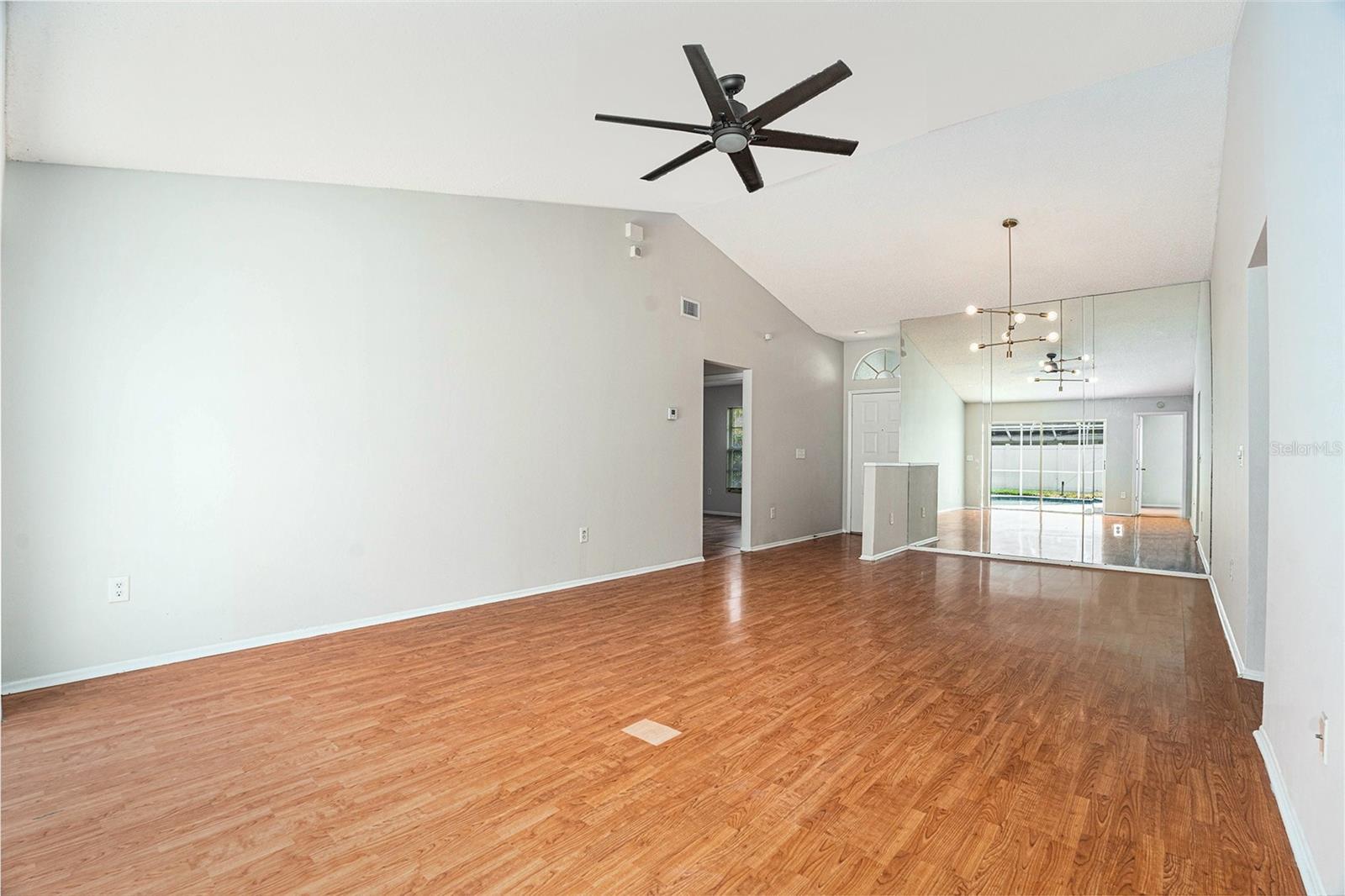 Image 10 of 44 For 11222 Clayridge Drive