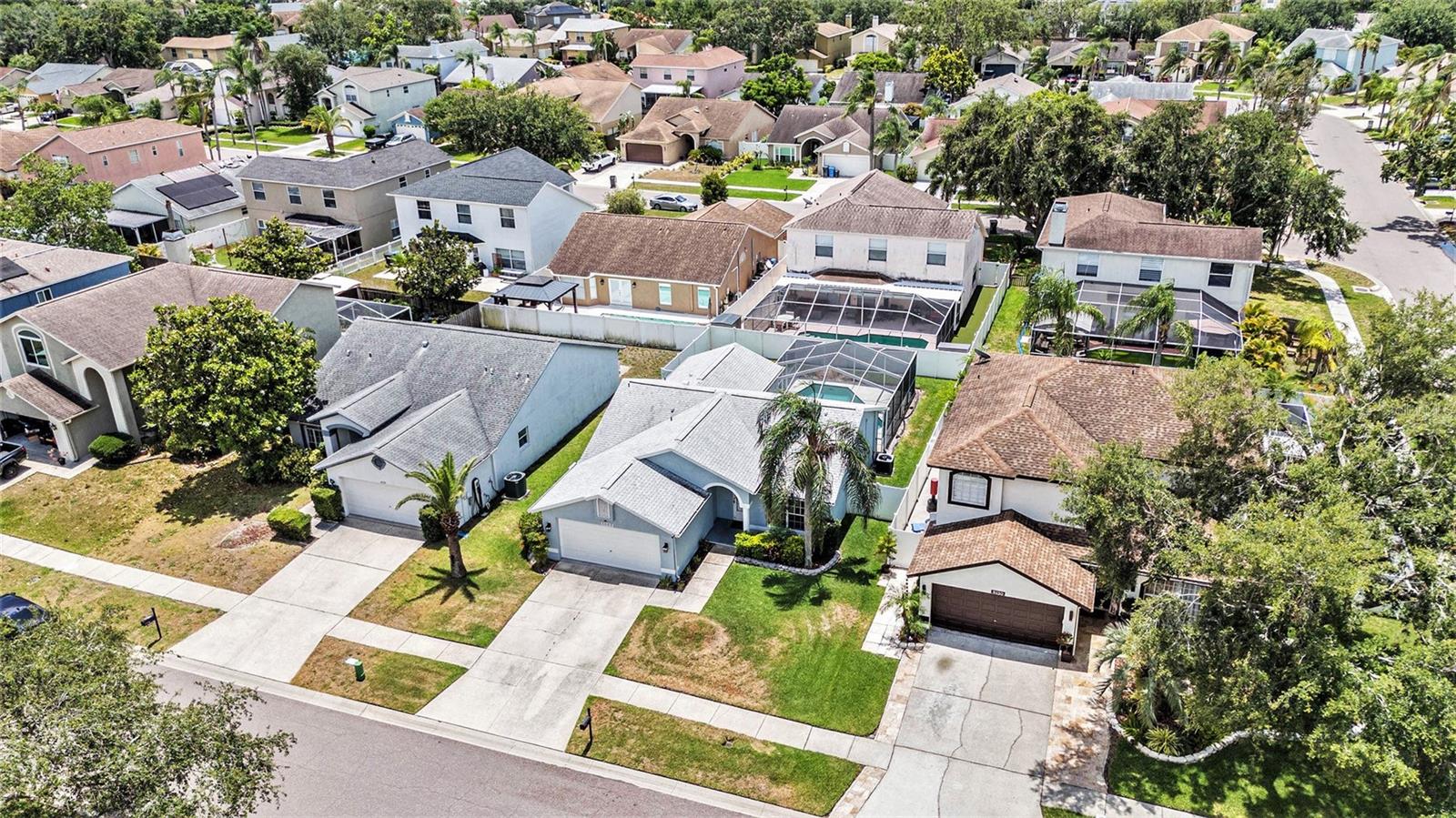 Image 35 of 44 For 11222 Clayridge Drive