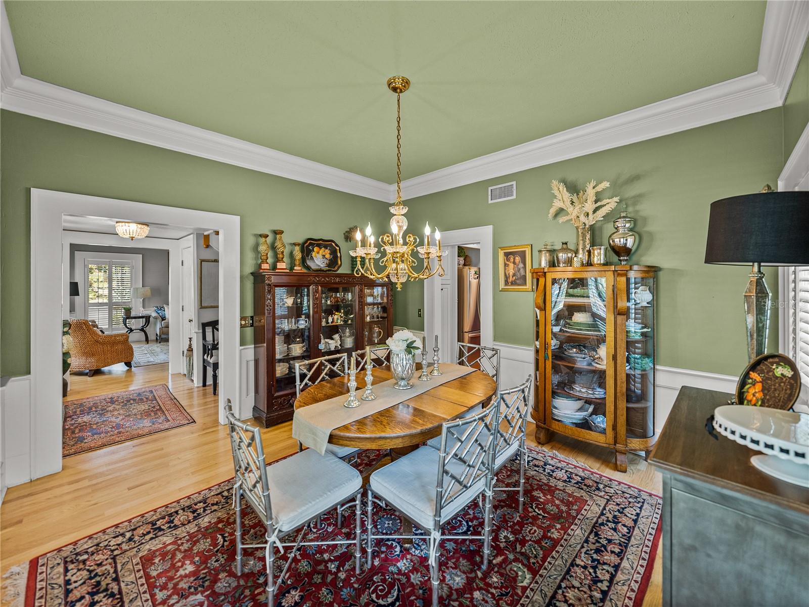 Image 22 of 88 For 4611 Ackerly Way