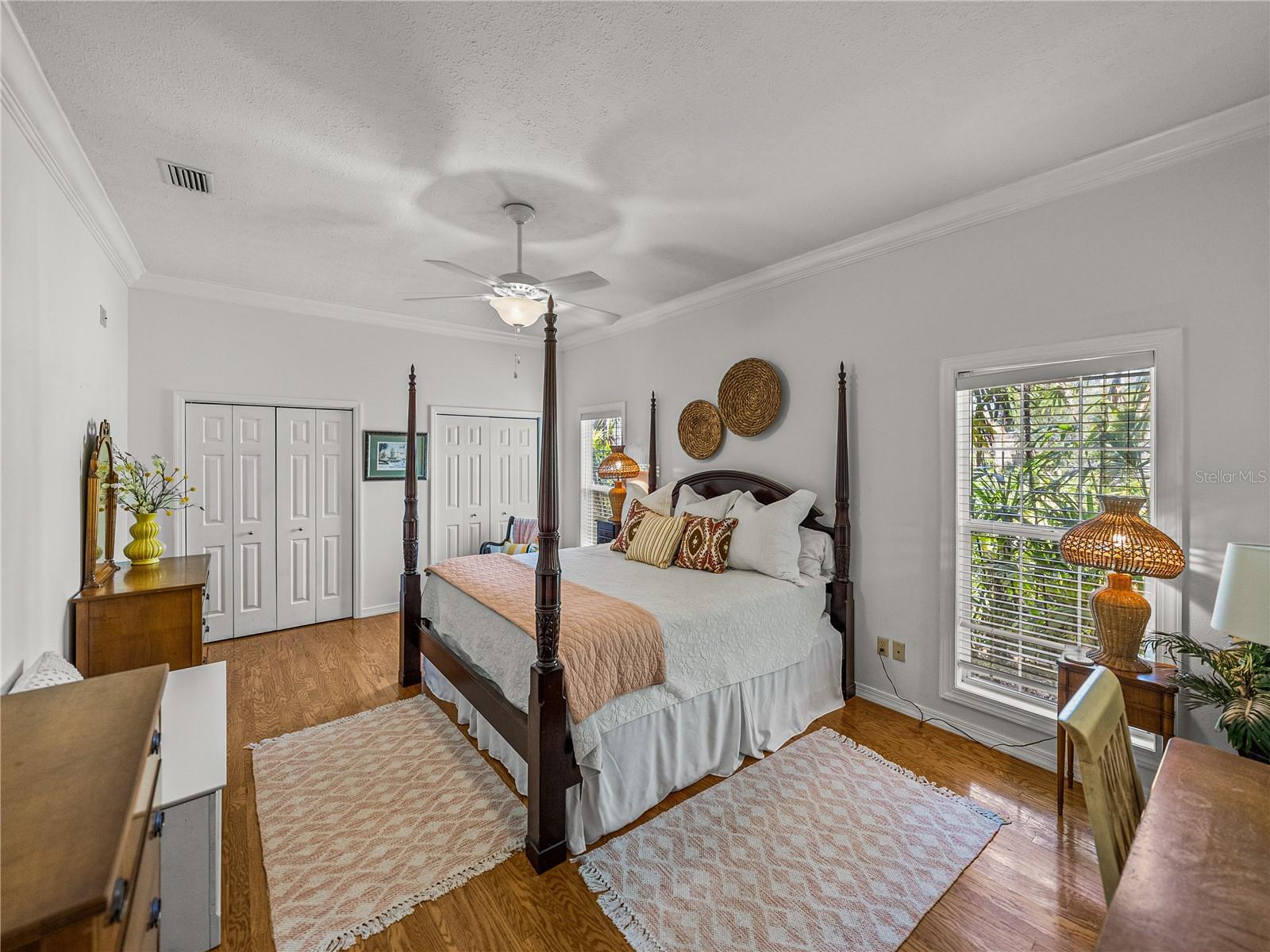 Image 42 of 88 For 4611 Ackerly Way
