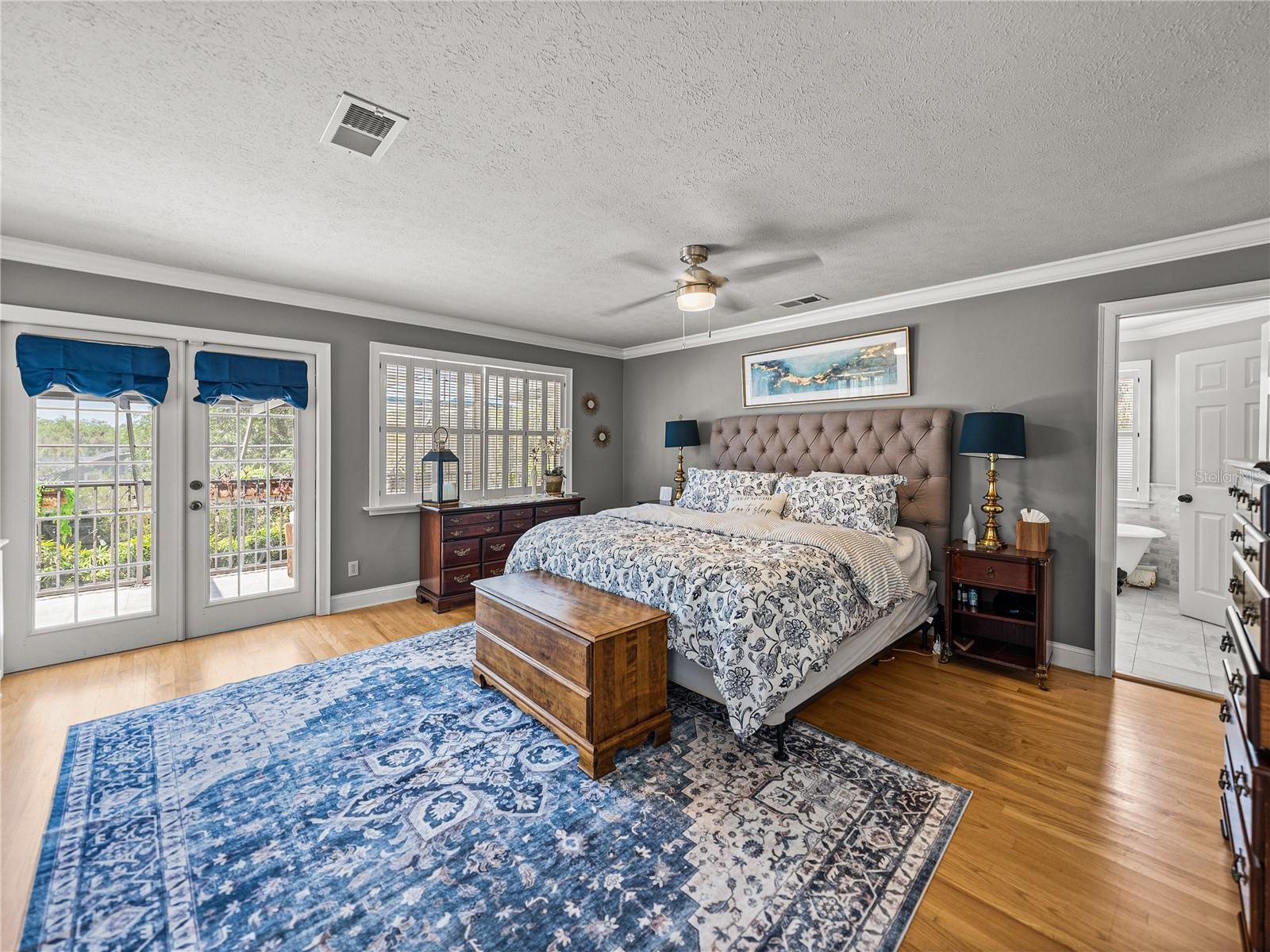 Image 54 of 88 For 4611 Ackerly Way