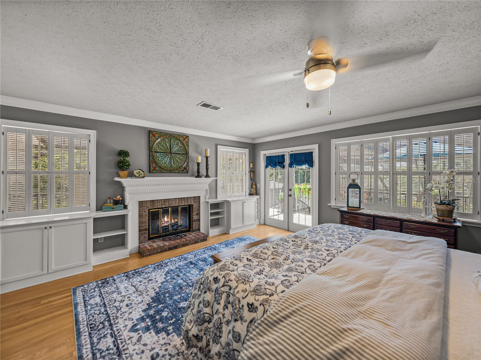 Image 57 of 88 For 4611 Ackerly Way