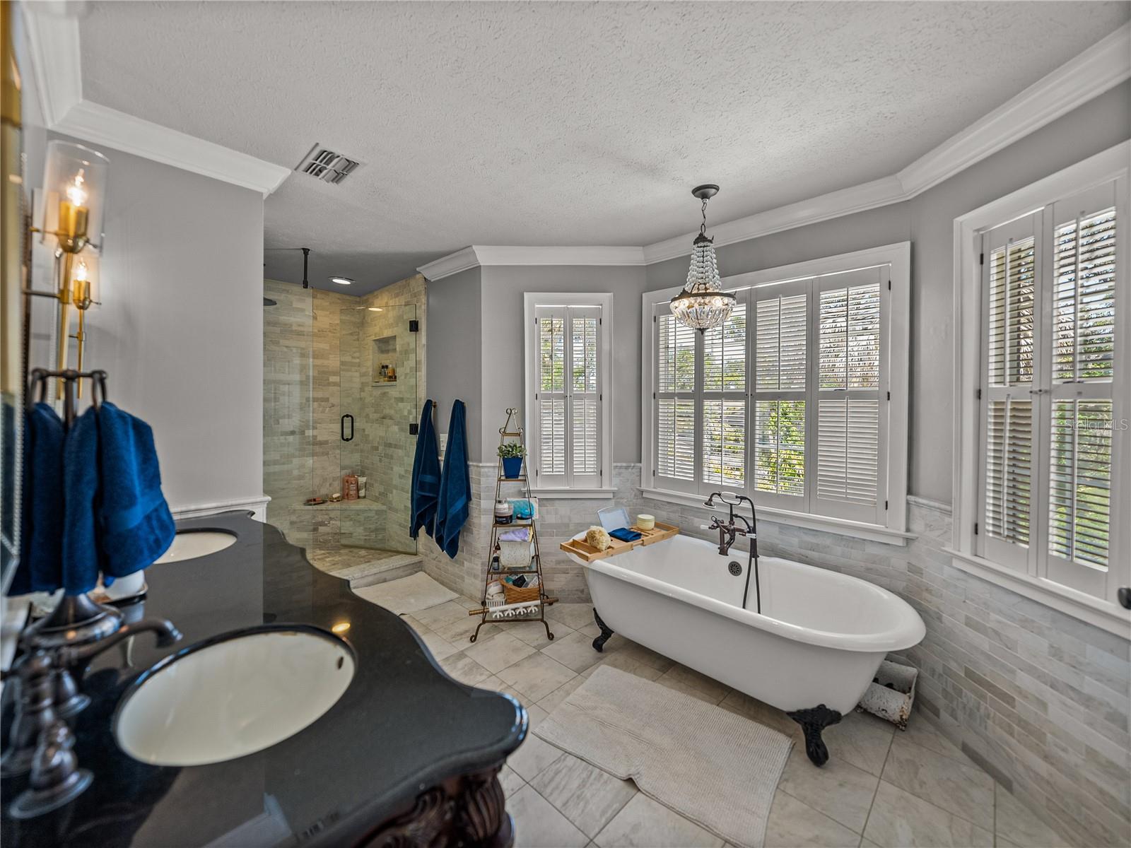 Image 58 of 88 For 4611 Ackerly Way