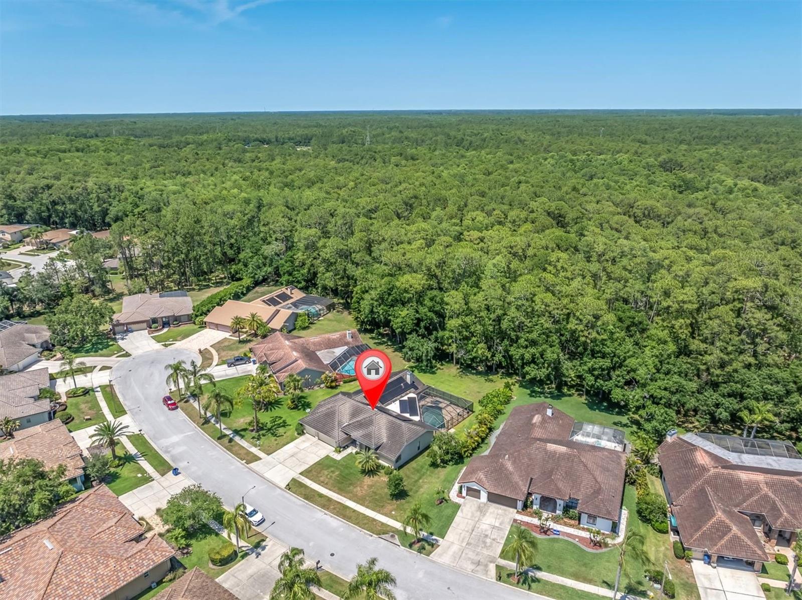 Listing photo id 41 for 4049 Wellington Parkway