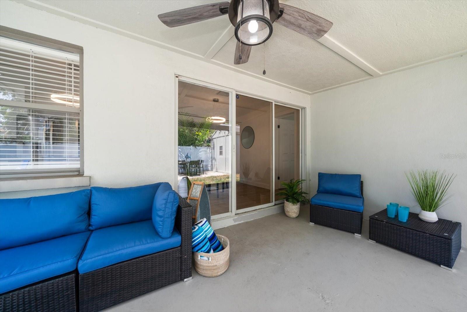 Image 39 of 58 For 13514 Oval Drive W